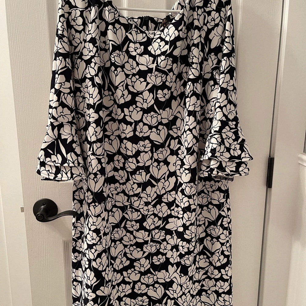 IlE New York dress